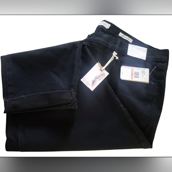 Super Stretch 24W Black Soft Sculpt  Slimming Cotton Spandex Cropped Ankle Jeans - Picture 2 of 8